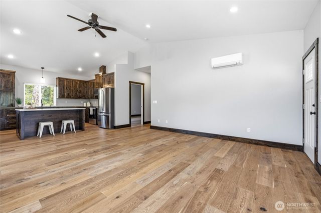 13812 Marihugh Road, Mount Vernon, WA 98273