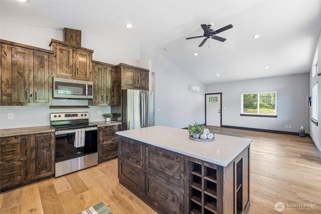 13812 Marihugh Road, Mount Vernon, WA 98273