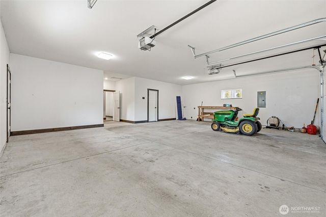 13812 Marihugh Road, Mount Vernon, WA 98273