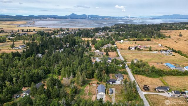 13812 Marihugh Road, Mount Vernon, WA 98273