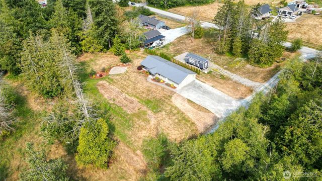 13812 Marihugh Road, Mount Vernon, WA 98273
