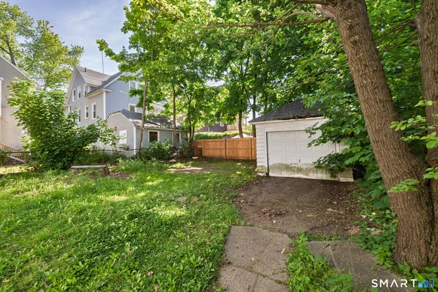 67 Hobart Street, New Haven, CT 06511