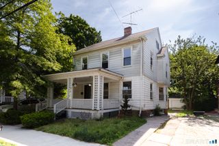 67 Hobart Street, New Haven, CT 06511