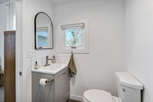 4323 E Cleveland Ave, Spokane, WA 99217