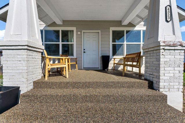 4323 E Cleveland Ave, Spokane, WA 99217