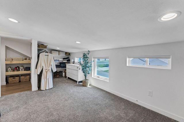 4323 E Cleveland Ave, Spokane, WA 99217