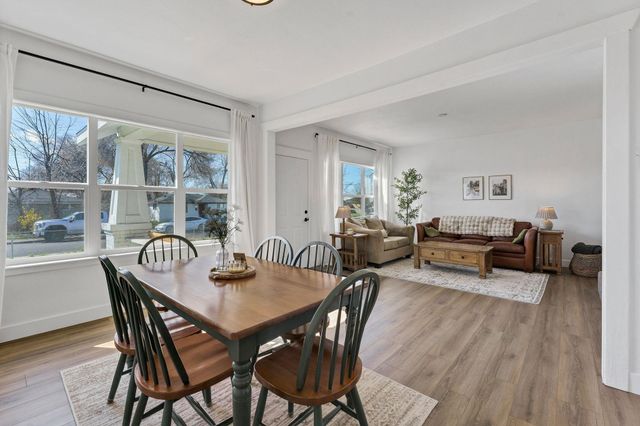 4323 E Cleveland Ave, Spokane, WA 99217