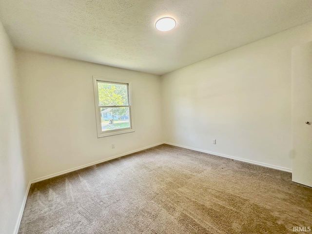 5927 S Phyllis Court, Bloomington, IN 47403