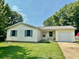 5927 S Phyllis Court, Bloomington, IN 47403