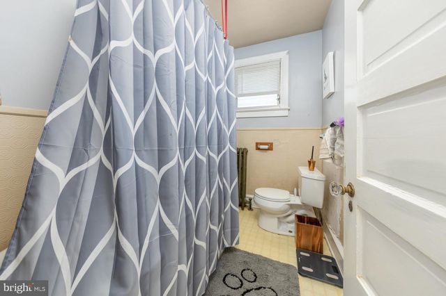 100 LINDERMAN AVE, Cherry Hill, NJ 08002