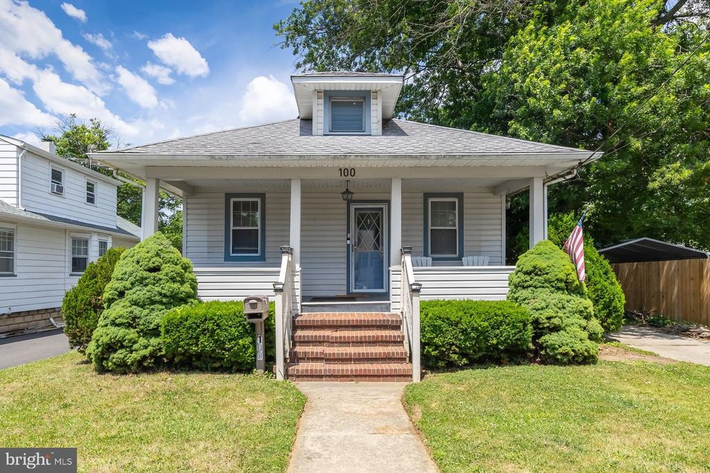 100 LINDERMAN AVE, Cherry Hill, NJ 08002