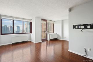 4-74 48th Avenue 21N, Long Island City, NY 11109