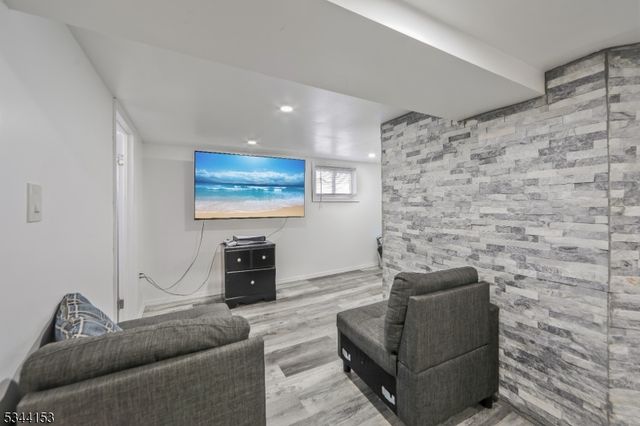 539 Kenwood Pl, Teaneck Twp., NJ 07666