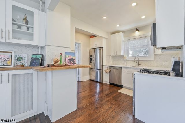 539 Kenwood Pl, Teaneck Twp., NJ 07666