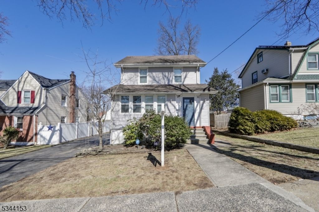539 Kenwood Pl, Teaneck Twp., NJ 07666
