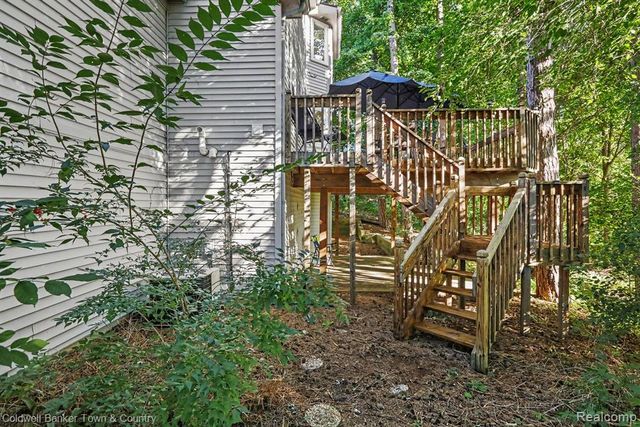 10802 Charring Cross Circle, Whitmore Lake, MI 48189