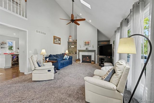 10802 Charring Cross Circle, Whitmore Lake, MI 48189