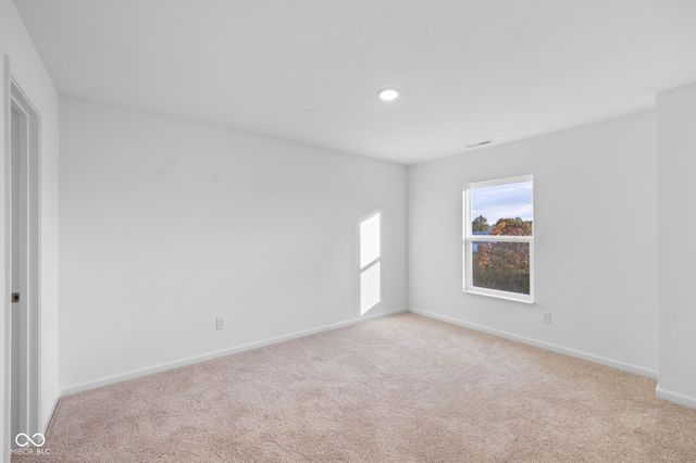 10807 Penwell Way, Indianapolis, IN 46235