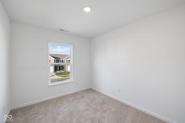 10807 Penwell Way, Indianapolis, IN 46235