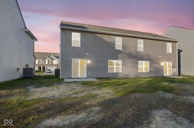 10807 Penwell Way, Indianapolis, IN 46235