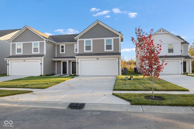 10807 Penwell Way, Indianapolis, IN 46235