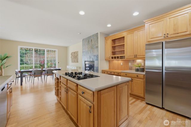 11003 64th NW Avenue NW, Gig Harbor, WA 98332