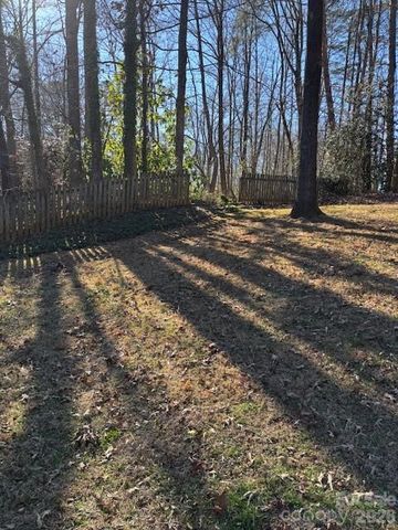 9208 Chislehurst Road, Mint Hill, NC 28227