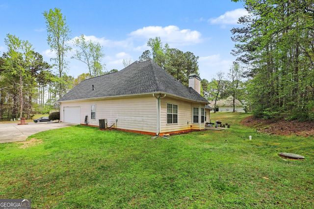 1041 Olive Drive, Hampton, GA 30228
