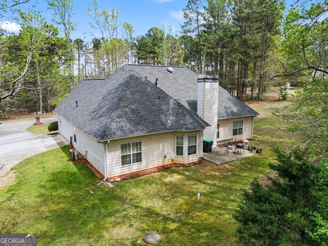 1041 Olive Drive, Hampton, GA 30228
