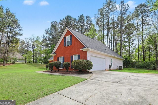 1041 Olive Drive, Hampton, GA 30228