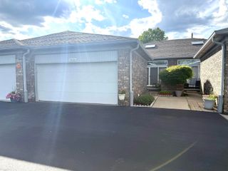 48607 Sugar Bush Court, Shelby Twp, MI 48315