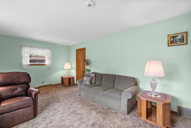 2900 Shady LANE, Racine, WI 53402
