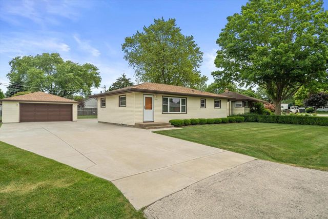 2900 Shady LANE, Racine, WI 53402