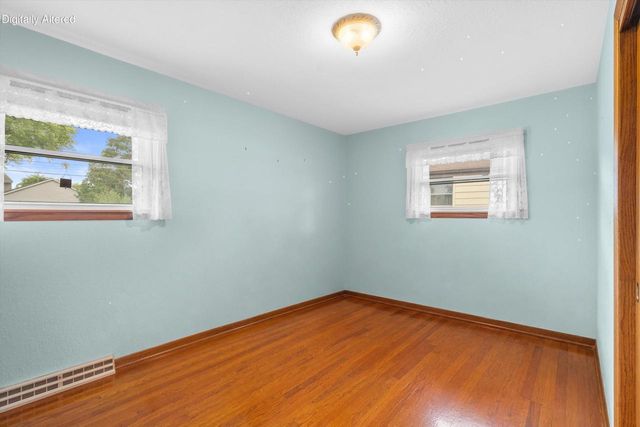 2900 Shady LANE, Racine, WI 53402