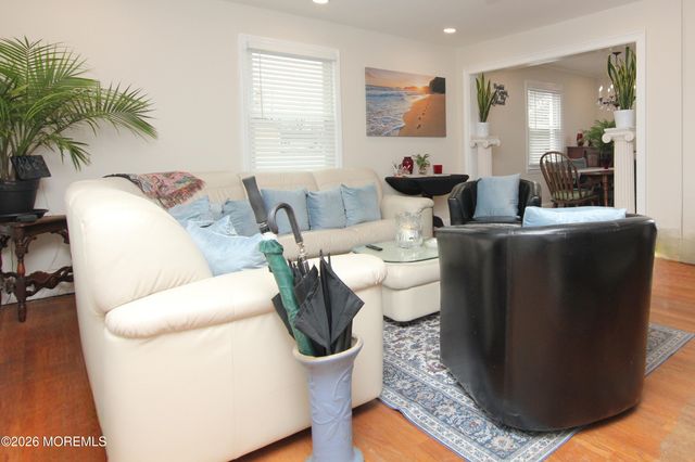 240 7th Avenue 1, Long Branch, NJ 07740