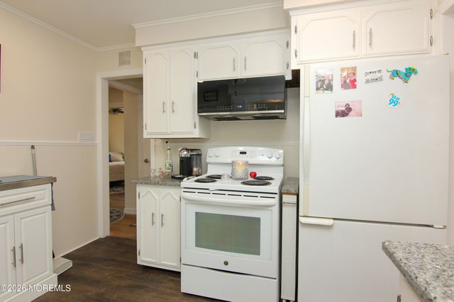 240 7th Avenue 1, Long Branch, NJ 07740