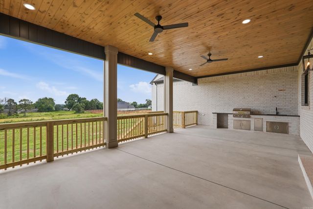 5 Taryn Trail, Greenbrier, AR 72058