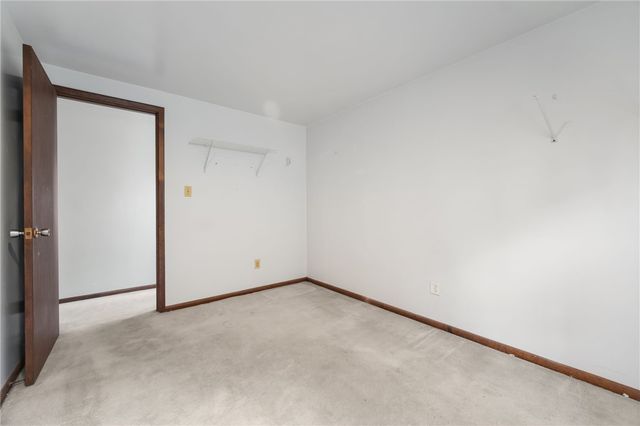 261 Shasta Dr, Plum Boro, PA 15239