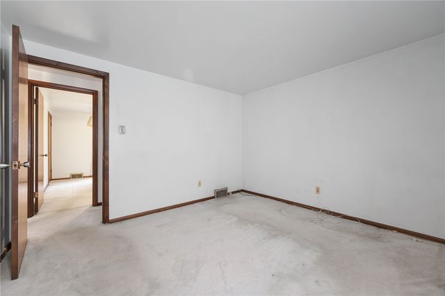 261 Shasta Dr, Plum Boro, PA 15239