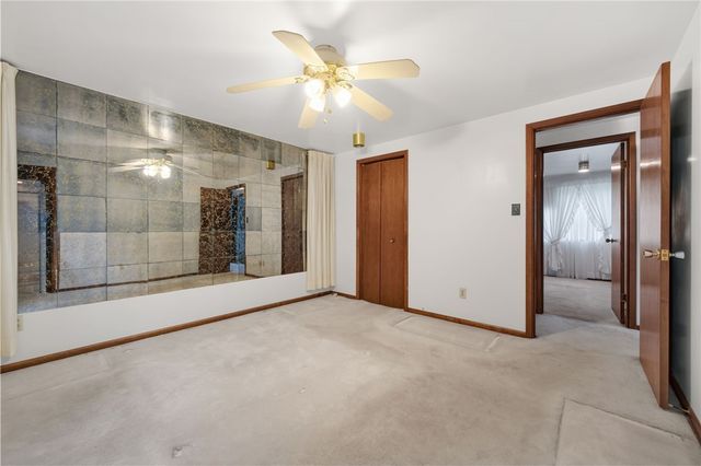 261 Shasta Dr, Plum Boro, PA 15239