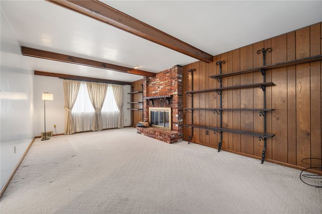 261 Shasta Dr, Plum Boro, PA 15239