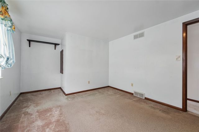 261 Shasta Dr, Plum Boro, PA 15239