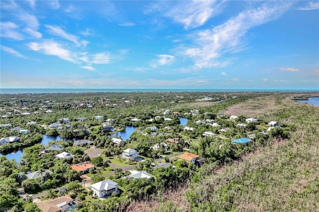 1737 Serenity LN, Sanibel, FL 33957