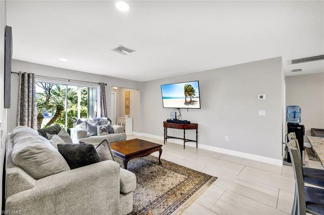 1737 Serenity LN, Sanibel, FL 33957