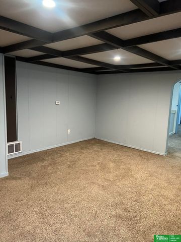 2322 Read Street, Omaha, NE 68112