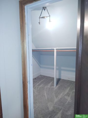 2322 Read Street, Omaha, NE 68112