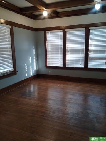 2322 Read Street, Omaha, NE 68112