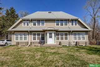 2322 Read Street, Omaha, NE 68112