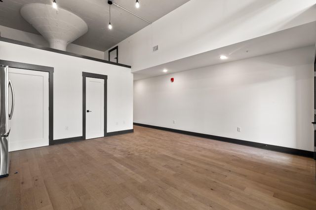 2424 E 18th Street, Chattanooga, TN 37404