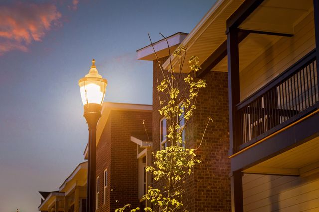 2424 E 18th Street, Chattanooga, TN 37404